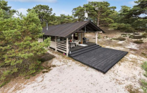 2 Bedroom Nice Home In Nexø, Vester Sømarken